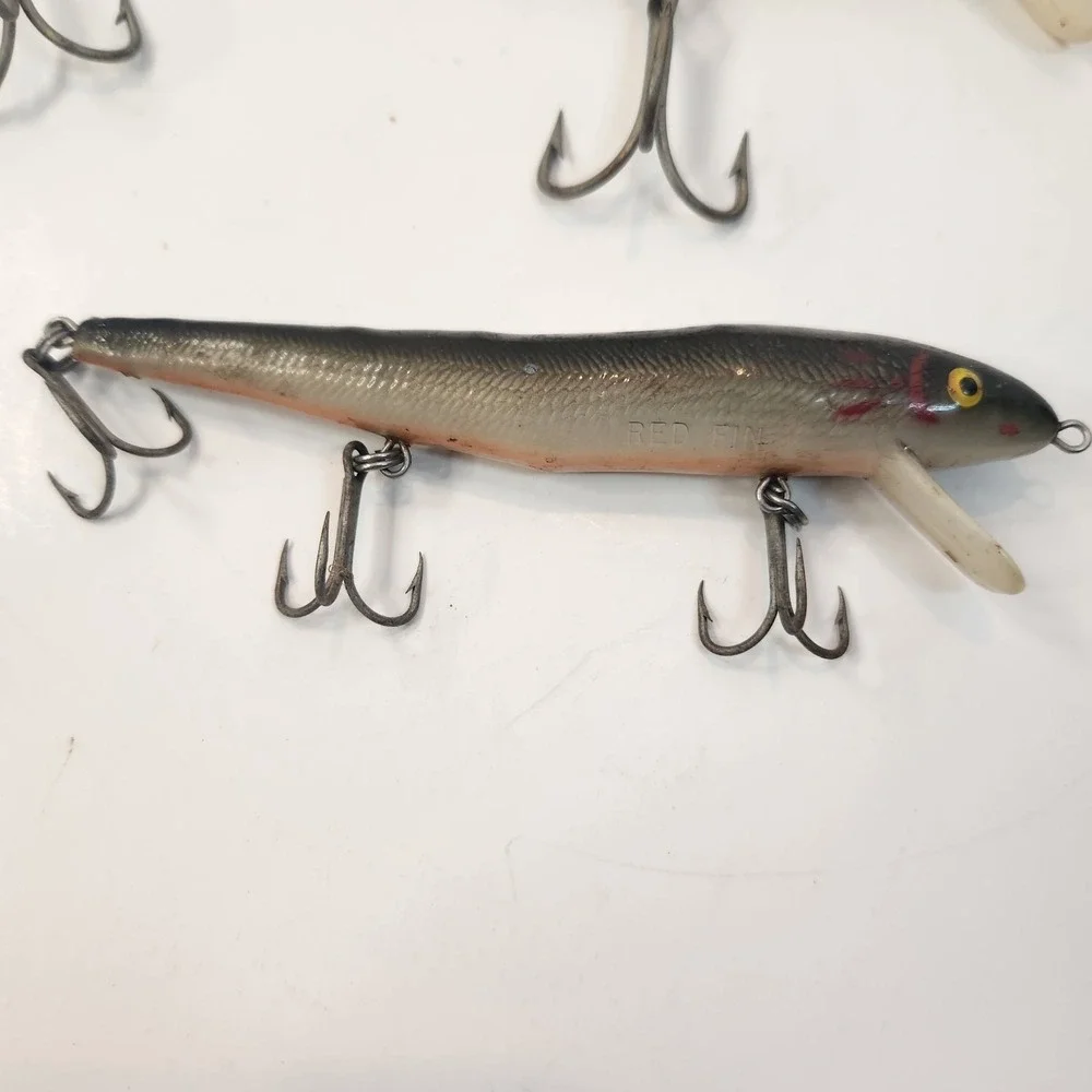 Lot Of 2 Vintage Cotton Cordell Redfin Lures 5-1/2 Inch And 6-1/2 Inch Fishing